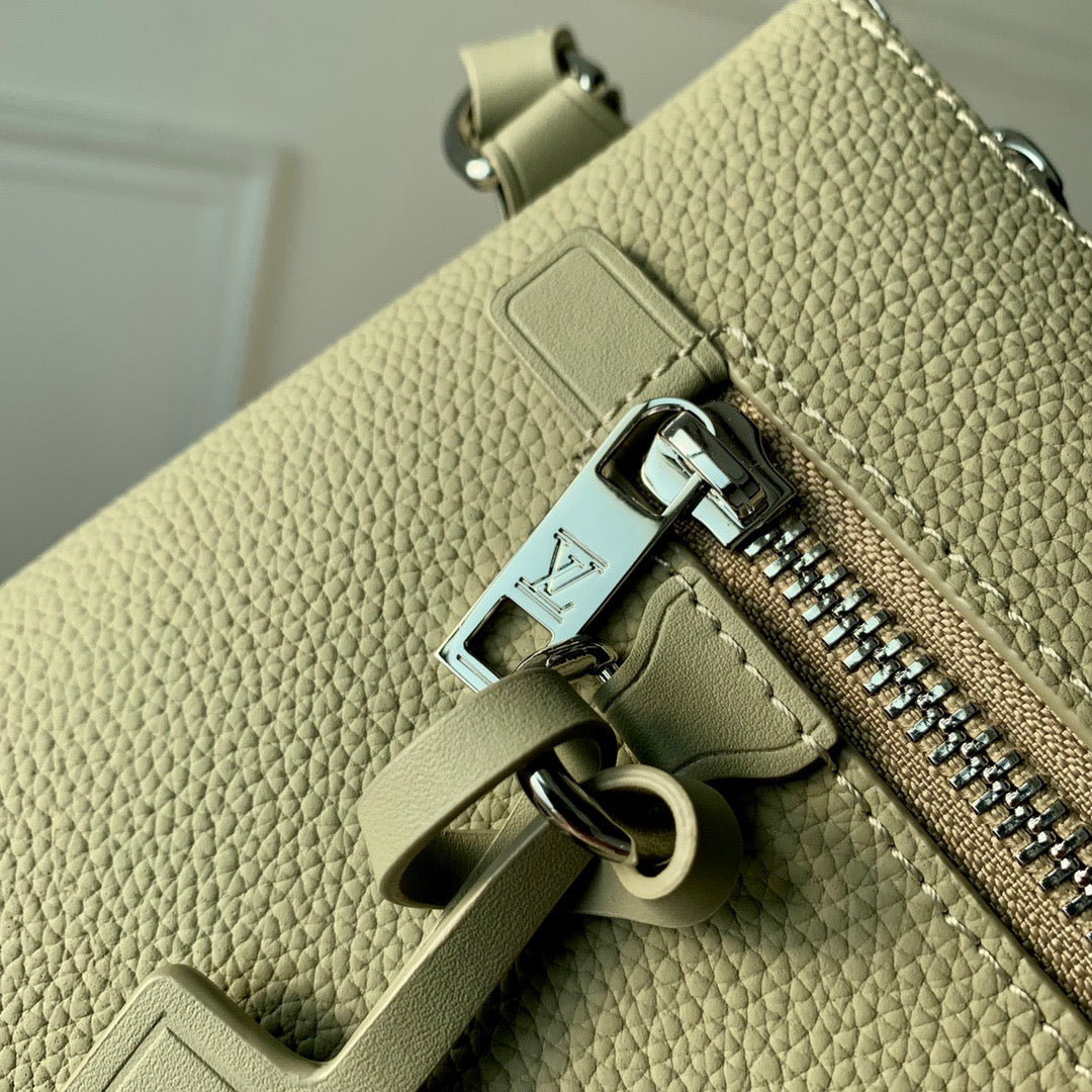 Louis Vuitton Bags? Louis Vuitton Lou Takeoff Pouch Luxury Designer Leather Handbag