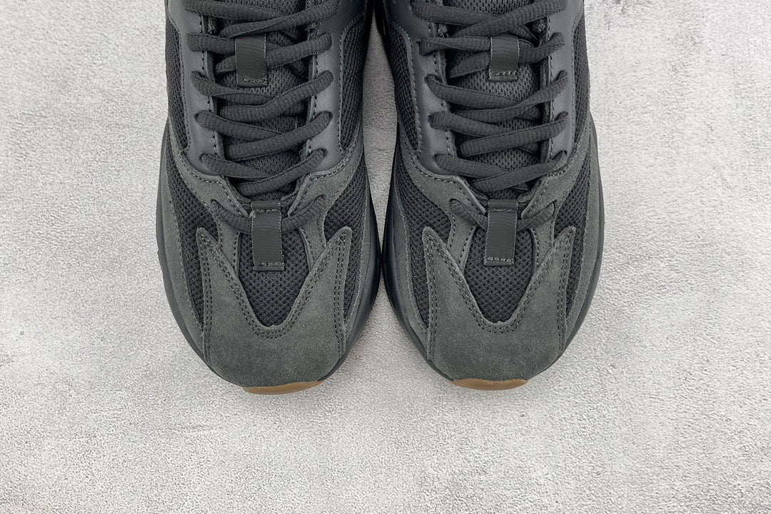 YEEZY Shoes? Yeezy Boost 700 Premium Designer Casual Shoes