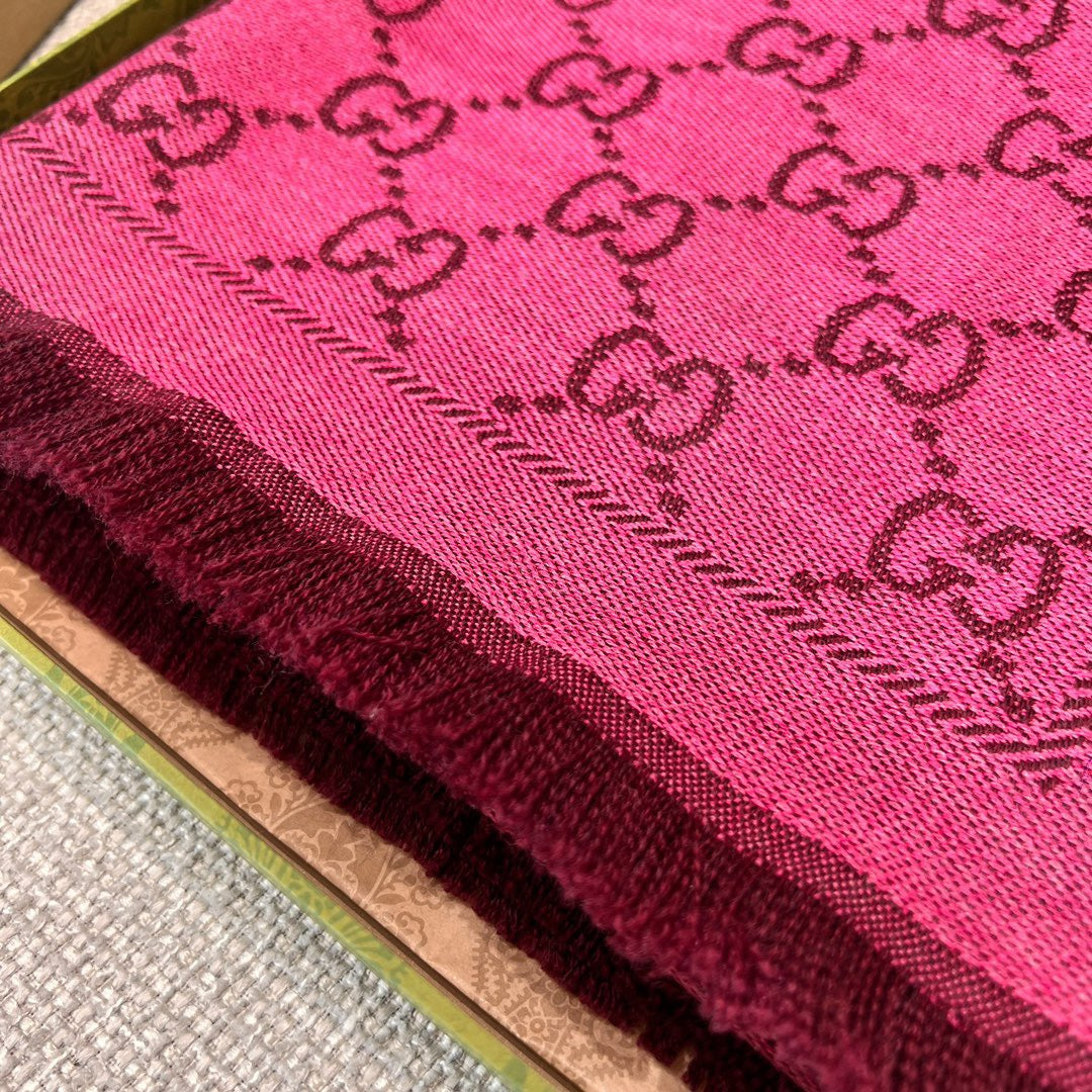 Gucci Accessories? Gucci Scarve Premium Everyday Designer Accessory