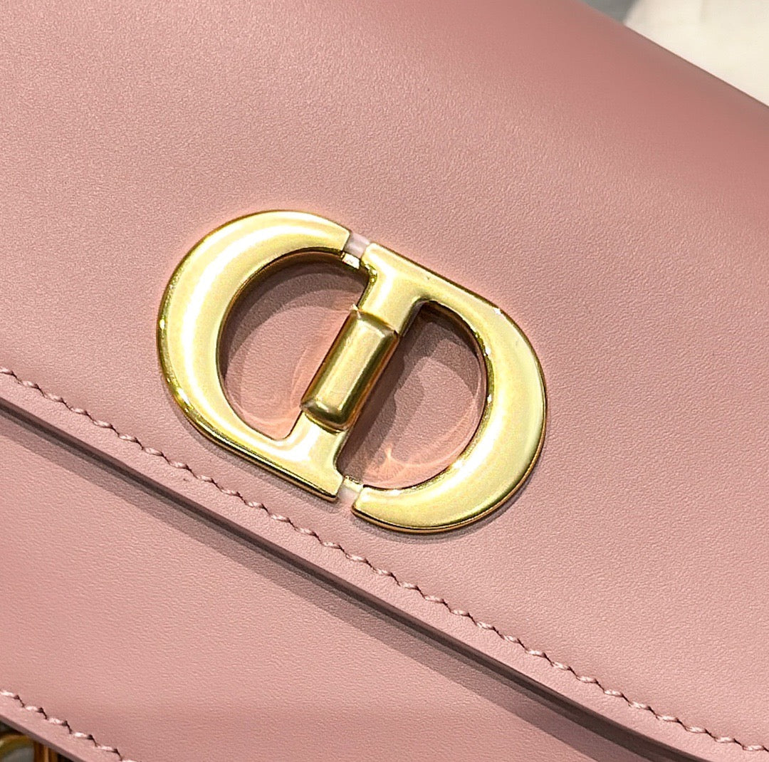 Dior Wallets? Dior Small 30 Montaigne Avenue Bag Premium Leather Designer Wallet
