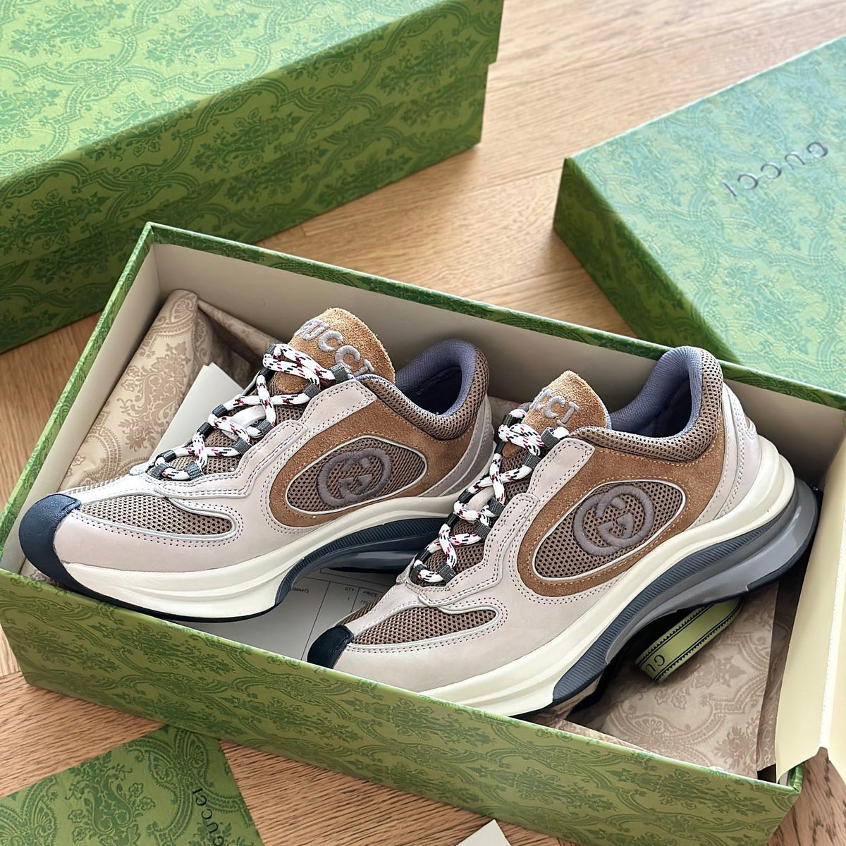 Gucci Shoes? Gucci Run Trainers Premium Designer Casual Shoes