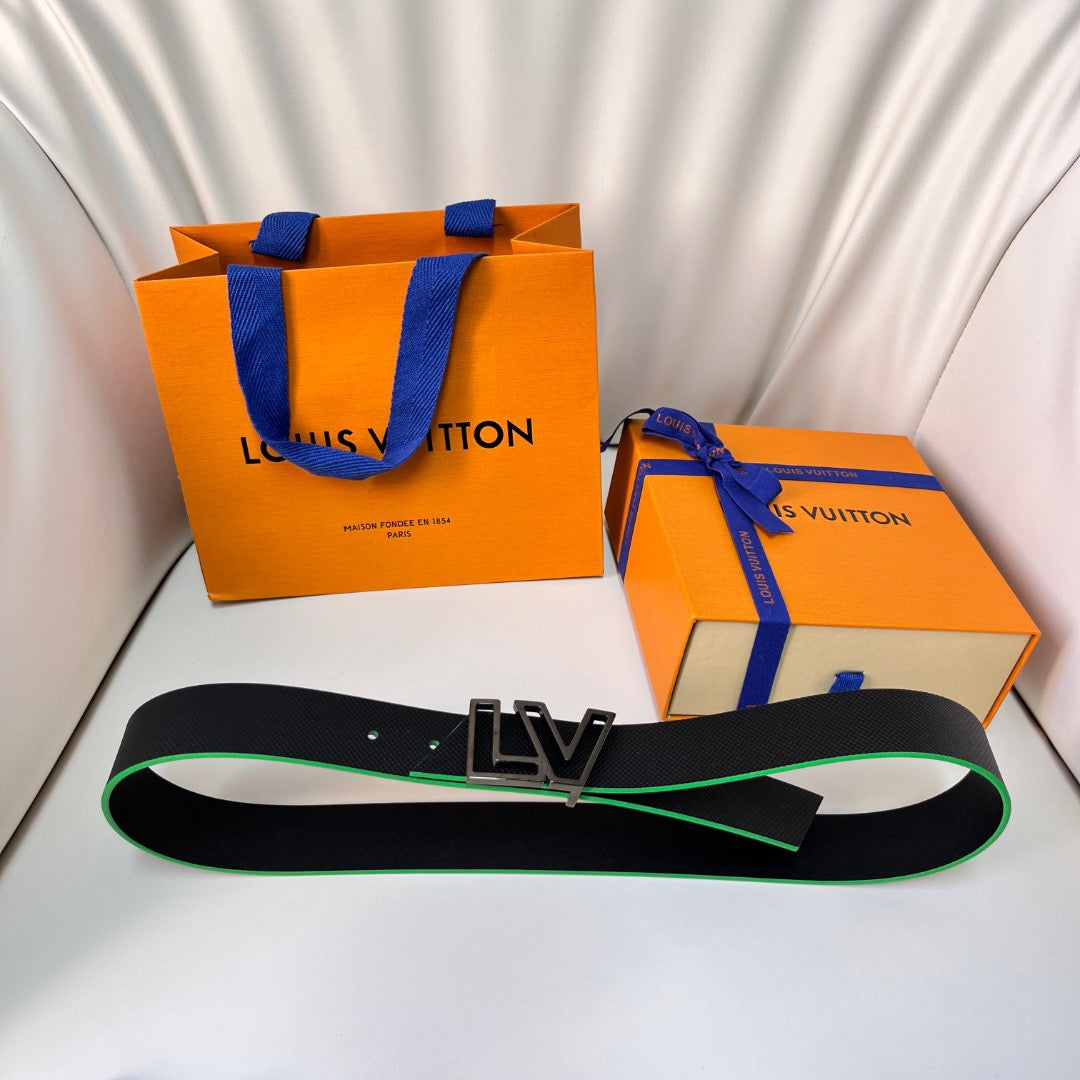 Louis Vuitton Belts? Louis Vuitton Lou Belt Classic Everyday Designer Belt