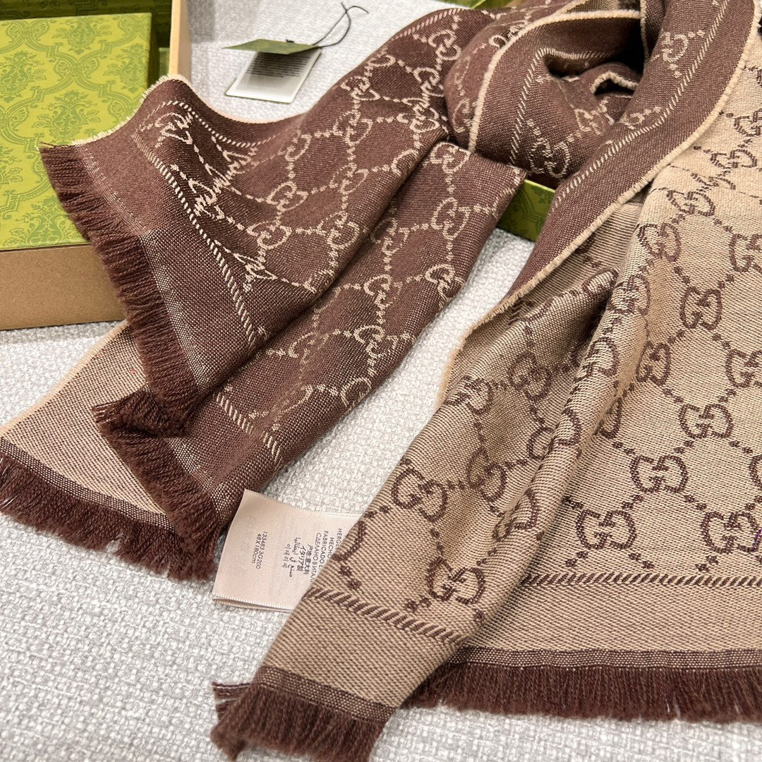 Gucci Accessories? Gucci Scarve Luxury Designer Fashion Accessory