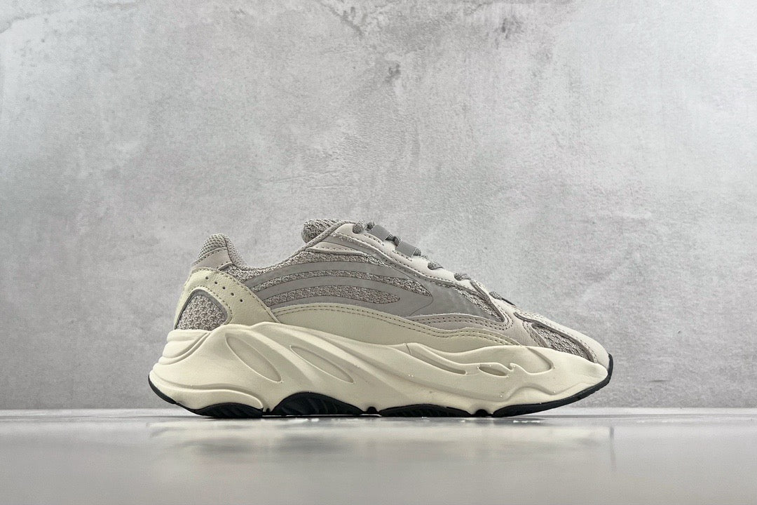 YEEZY Shoes? Yeezy Boost 700 Premium Designer Casual Shoes