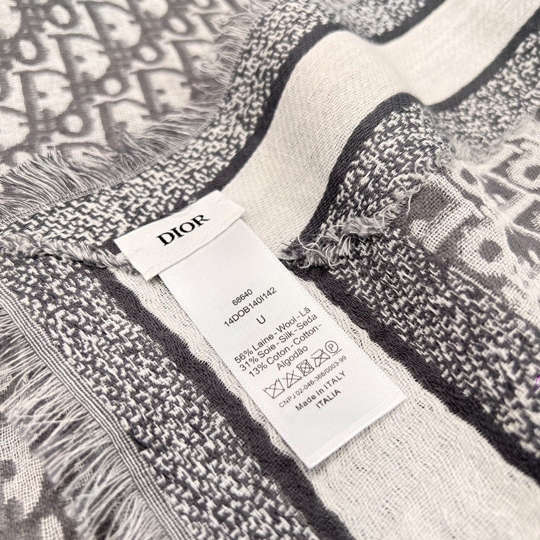Dior Accessories? Dior Scarve Luxury Designer Fashion Accessory