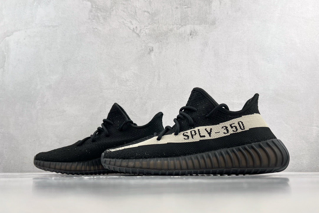 YEEZY Shoes? Yeezy Boost 350 V2 Comfortable Everyday Designer Shoes