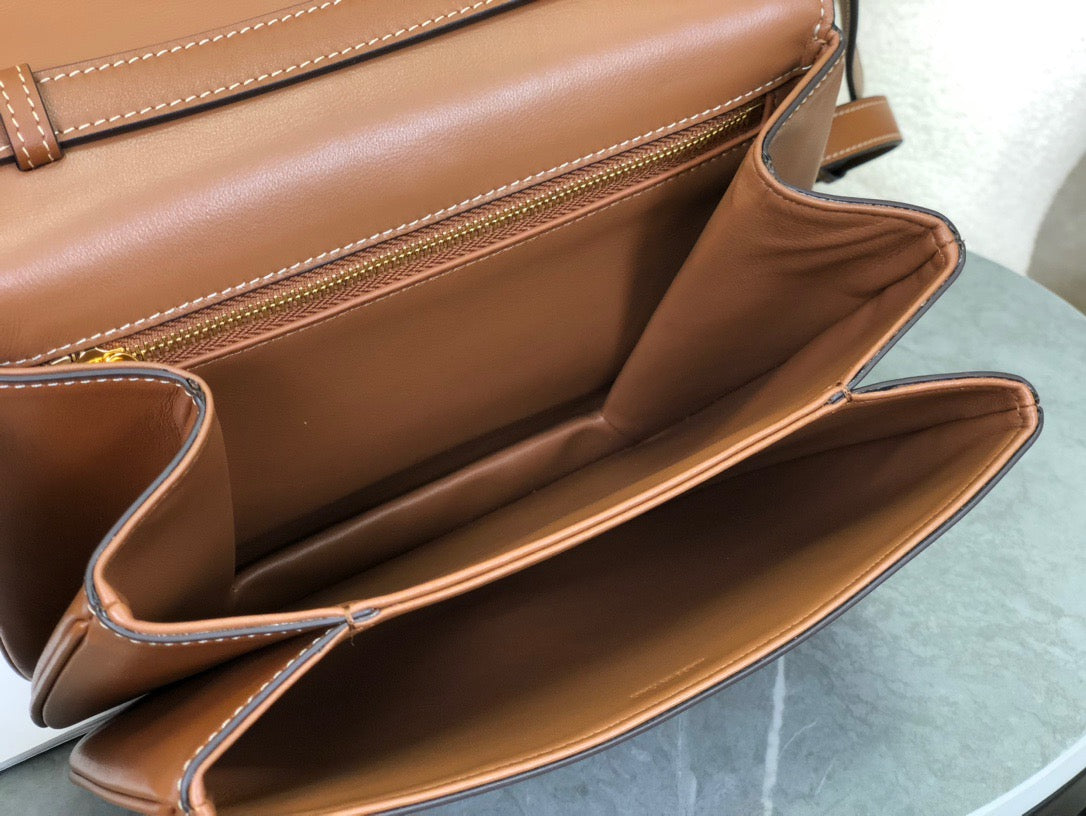 Wallets? Cel Medium Tabou Bag Premium Leather Designer Wallet