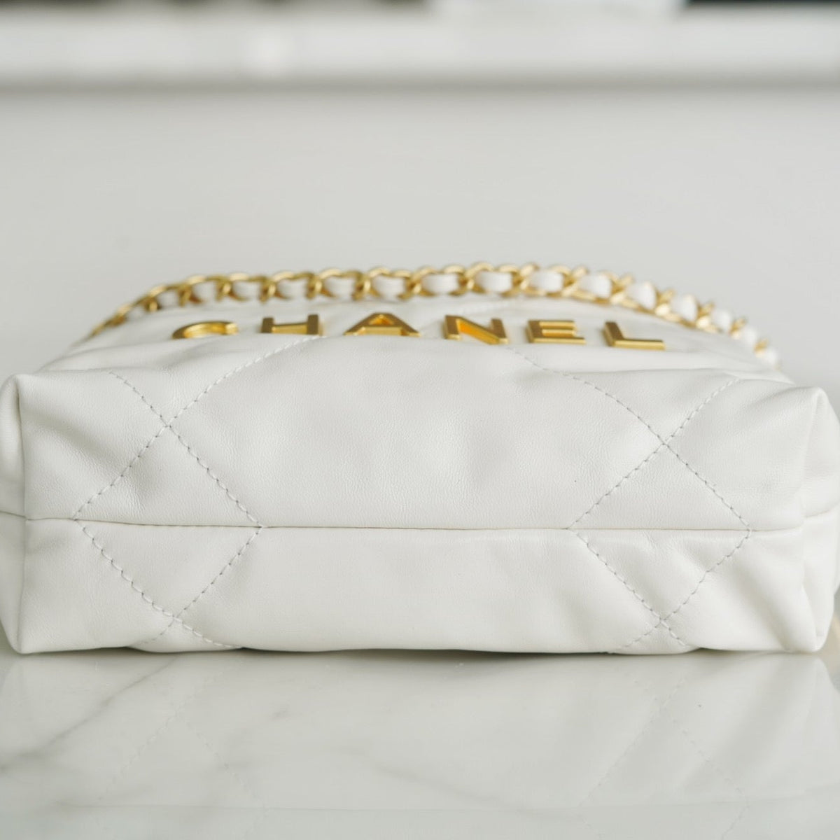 Chanel Wallets? Chanel 22 Bag Compact Luxury Card Wallet