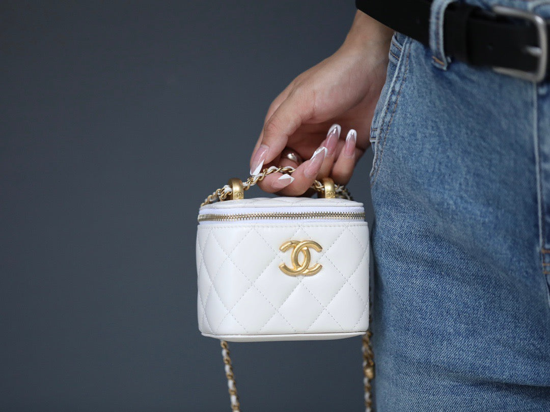 Chanel Wallets? Chanel 23P Bag Compact Luxury Card Wallet