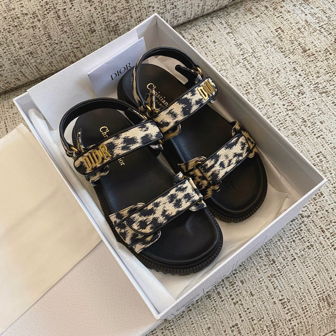 Dior Shoes? Dior Sandals Premium Designer Casual Shoes