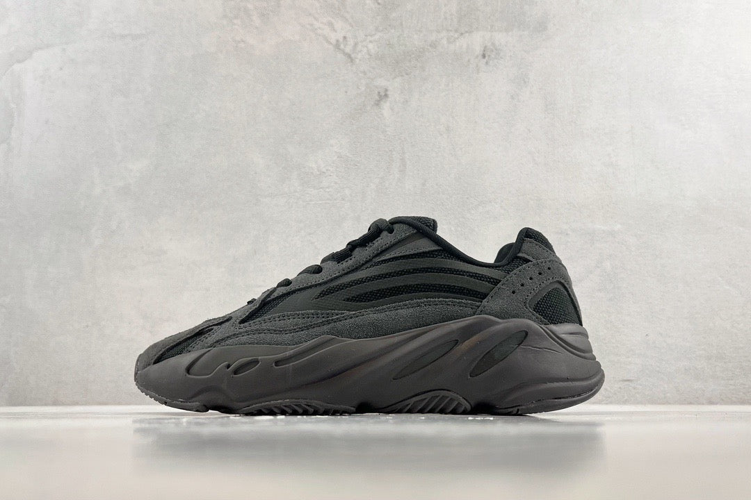 YEEZY Shoes? Yeezy Boost 700 V2 Comfortable Everyday Designer Shoes