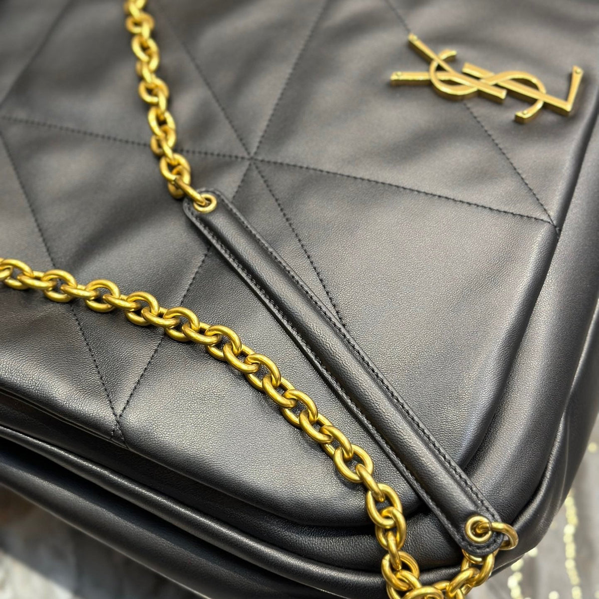 Saint Laurent Wallets? Saint Laurent Jamie 4.3 Bag Elegant Everyday Leather Wallet
