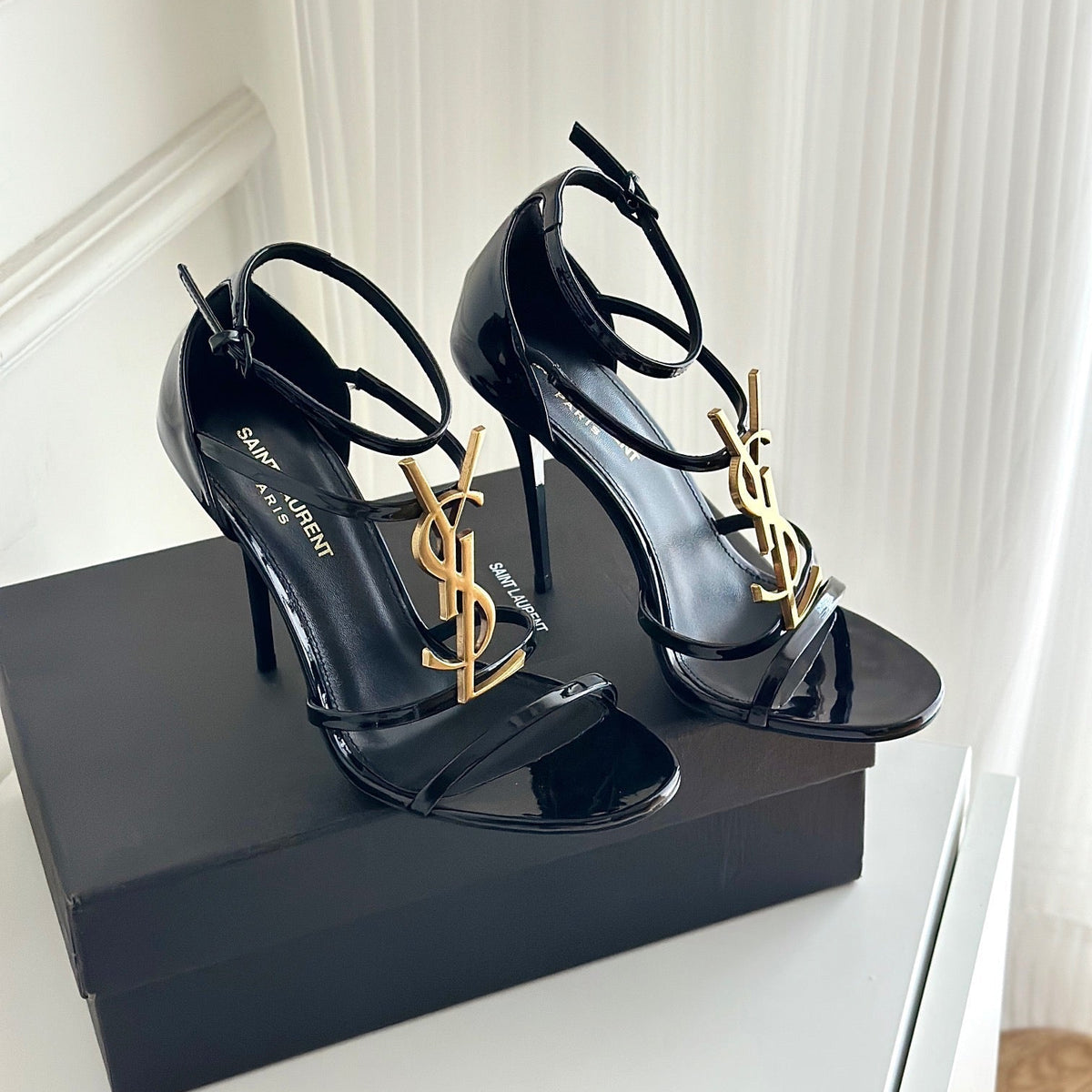 Saint Laurent Shoes? Saint Laurent Heels Comfortable Everyday Designer Shoes