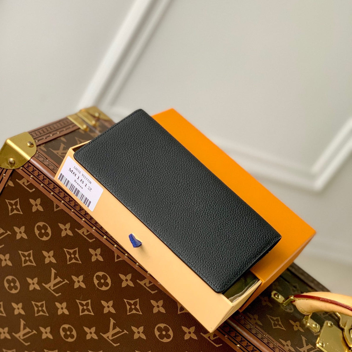 Louis Vuitton Wallets? Louis Vuitton Lou Aerogram Brazza Wallet Premium Leather Designer Wallet