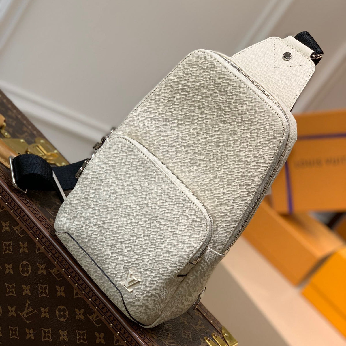 Louis Vuitton Wallets? Louis Vuitton Lou Avenue Sling Bag Compact Luxury Card Wallet