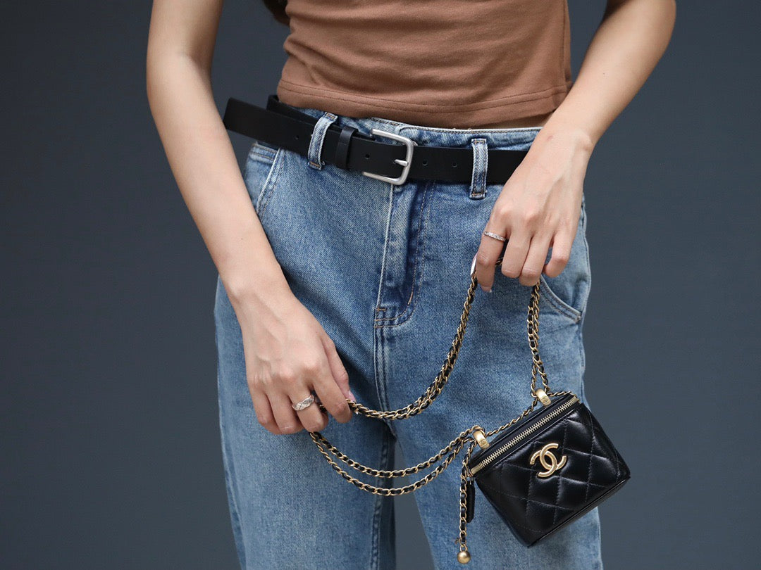 Chanel Wallets? Chanel 23P Bag Elegant Everyday Leather Wallet