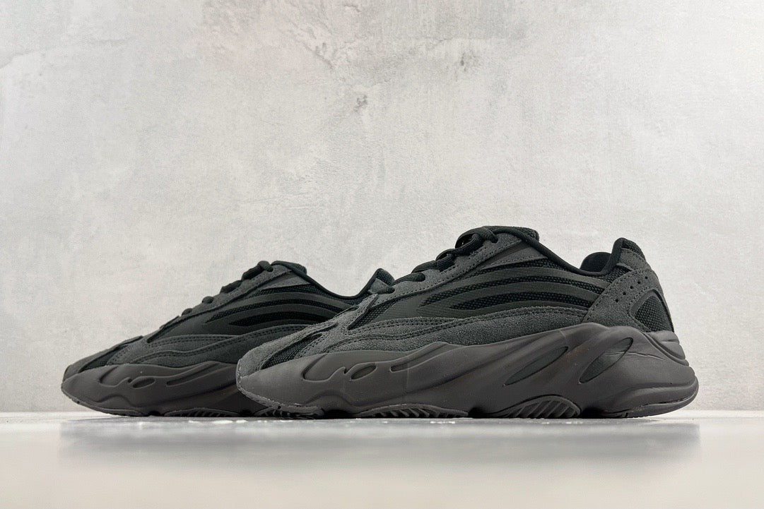YEEZY Shoes? Yeezy Boost 700 V2 Comfortable Everyday Designer Shoes