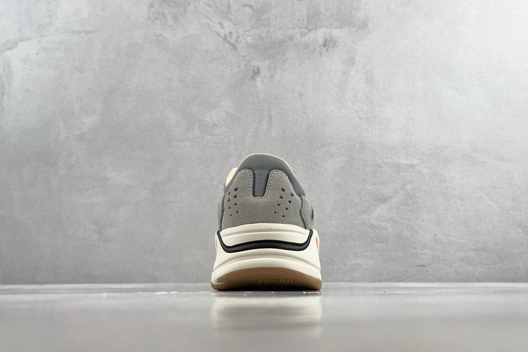 YEEZY Shoes? Yeezy Boost 700 Premium Designer Casual Shoes