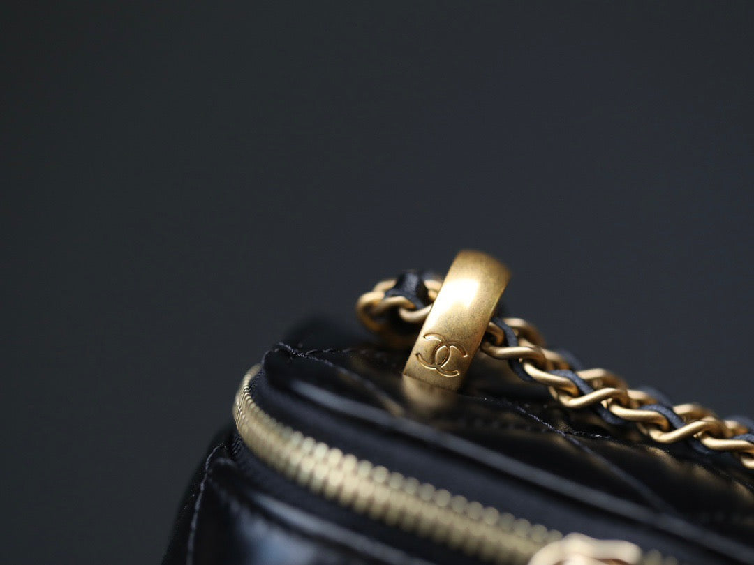 Chanel Wallets? Chanel 23P Bag Elegant Everyday Leather Wallet