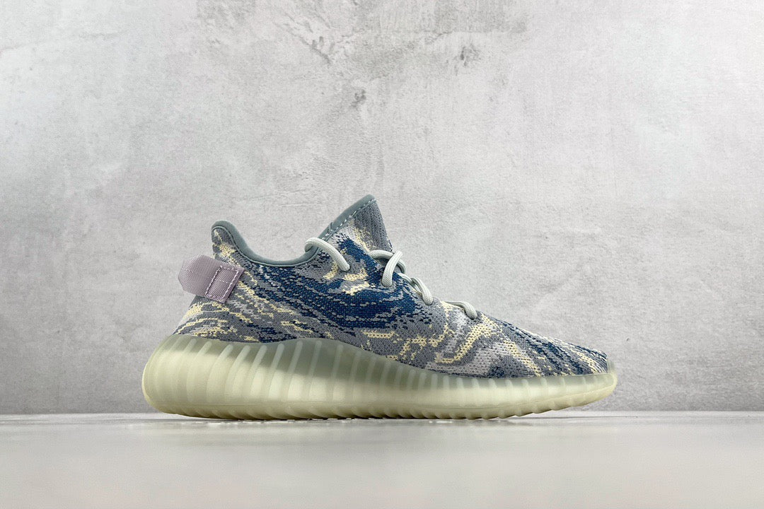 YEEZY Shoes? Yeezy Boost 350 V2 Comfortable Everyday Designer Shoes