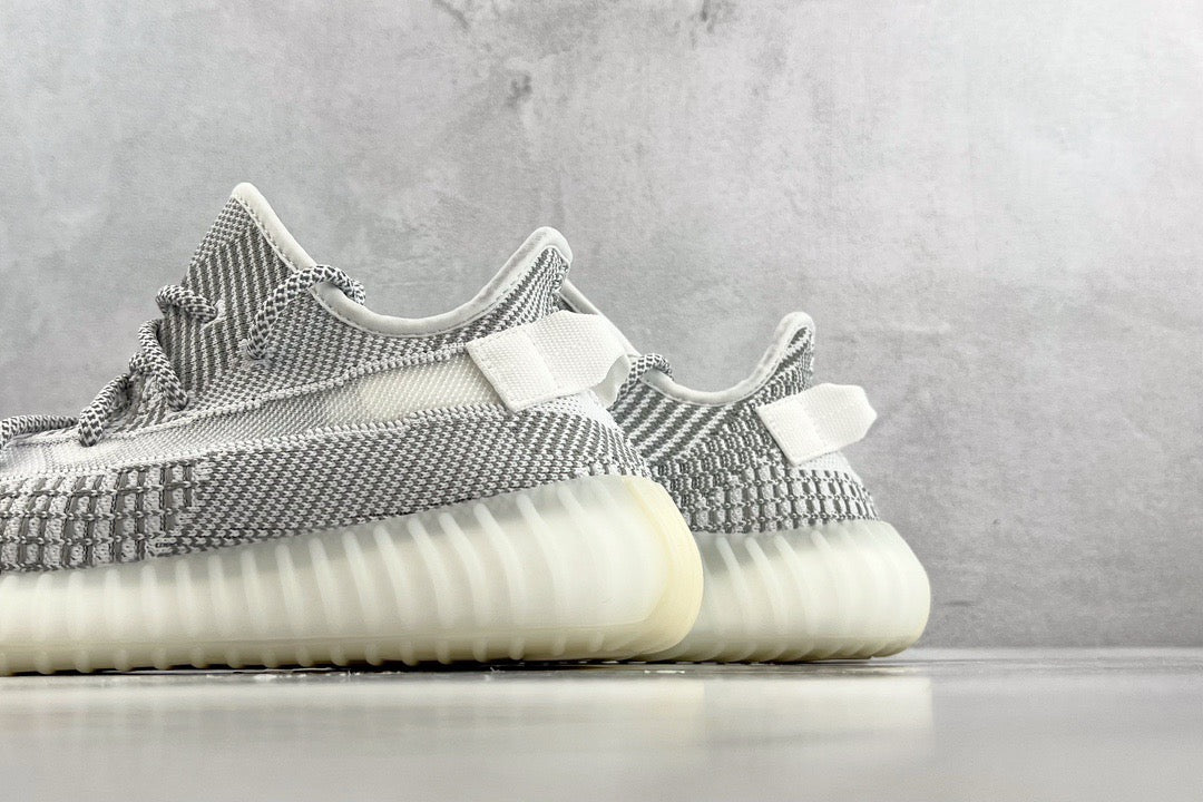 YEEZY Shoes? Yeezy Boost 350 V2 Premium Designer Casual Shoes