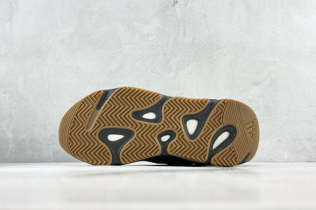 YEEZY Shoes? Yeezy Boost 700 V2 Premium Designer Casual Shoes