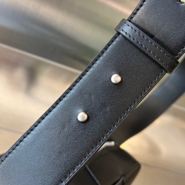 Bottega Veneta Accessories? Bottega Veneta Brick Cassette Premium Everyday Designer Accessory