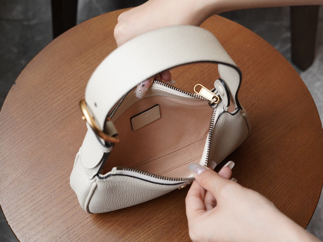 Gucci Wallets? Gucci Aphrodite Mini Shoulder Bag Compact Luxury Card Wallet