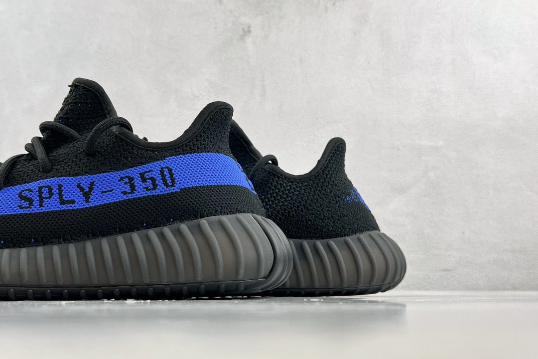 YEEZY Shoes? Yeezy Boost 350 V2 Luxury Lifestyle Designer Footwear