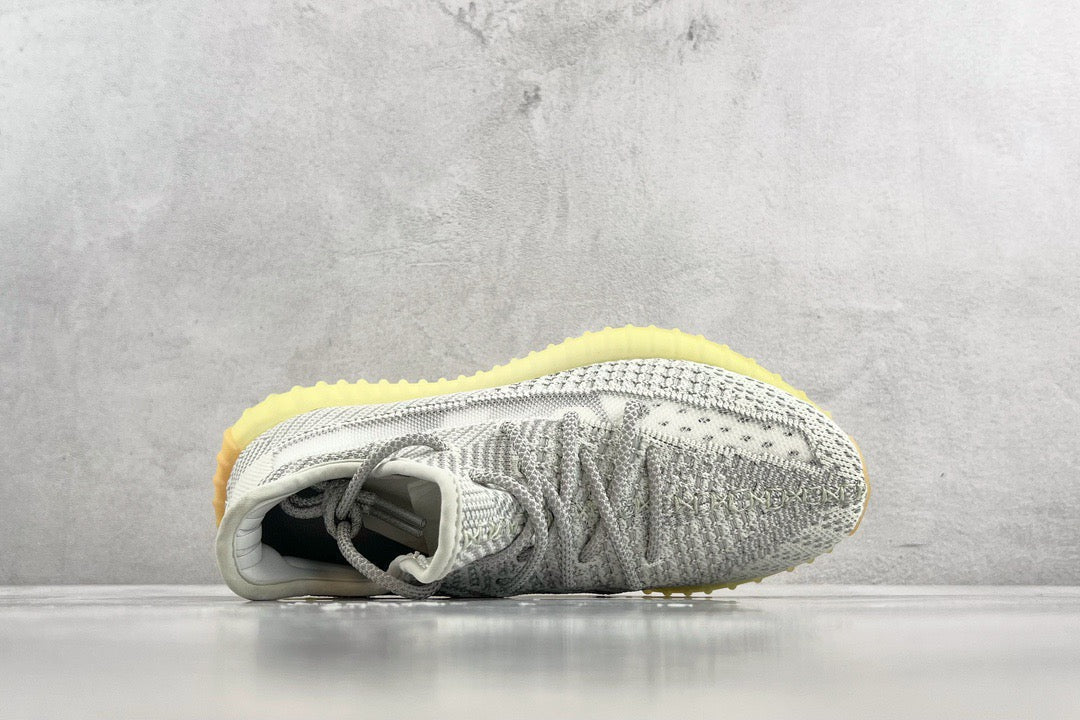 YEEZY Shoes? Yeezy Boost 350 V2 Premium Designer Casual Shoes