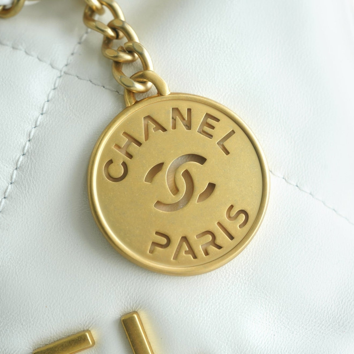 Chanel Wallets? Chanel 22 Bag Compact Luxury Card Wallet