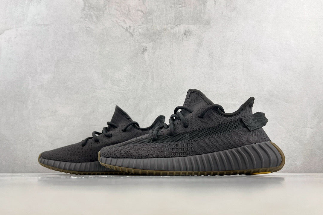YEEZY Shoes? Yeezy Boost 350 V2 Luxury Lifestyle Designer Footwear
