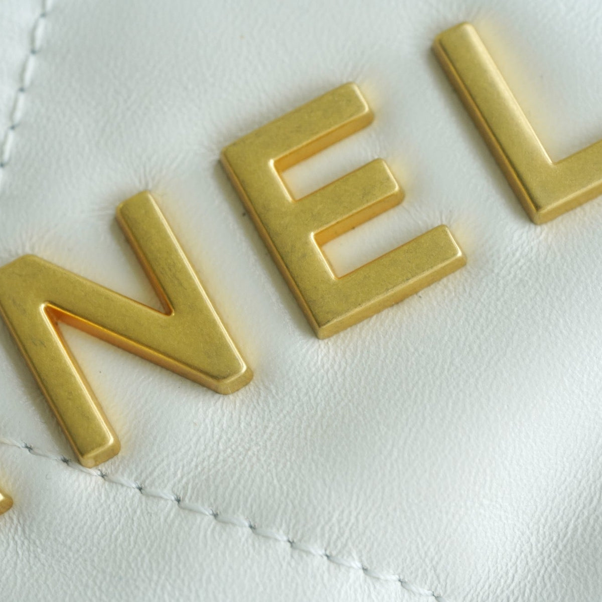 Chanel Wallets? Chanel 22 Bag Compact Luxury Card Wallet