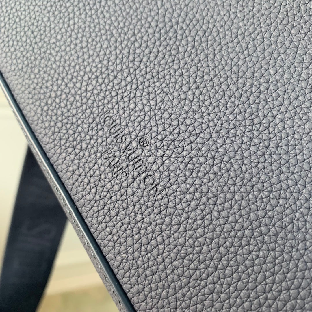 Louis Vuitton Wallets? Louis Vuitton Lou Fastline Messenger Bag Elegant Everyday Leather Wallet