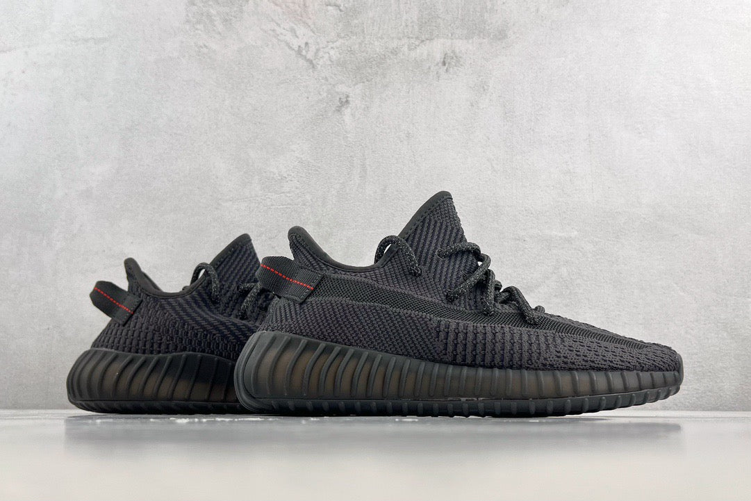YEEZY Shoes? Yeezy Boost 350 V2 Comfortable Everyday Designer Shoes