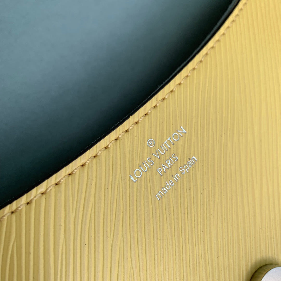 Louis Vuitton Wallets? Louis Vuitton Lou Buci Bag Elegant Everyday Leather Wallet