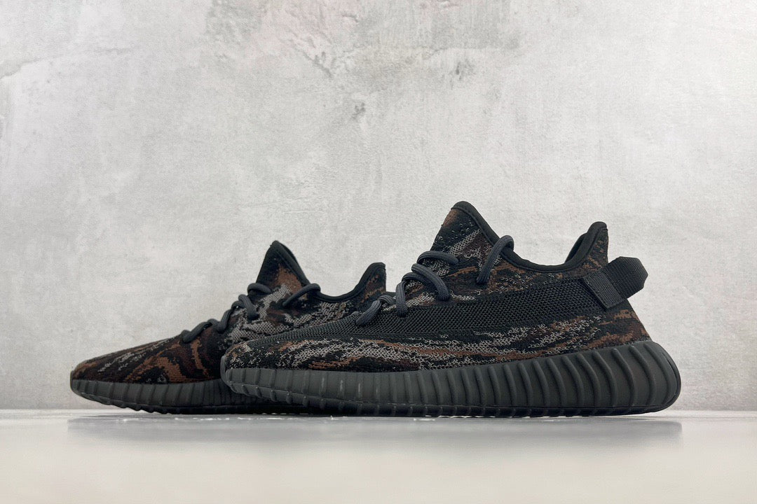 YEEZY Shoes? Yeezy Boost 350 V2 Premium Designer Casual Shoes
