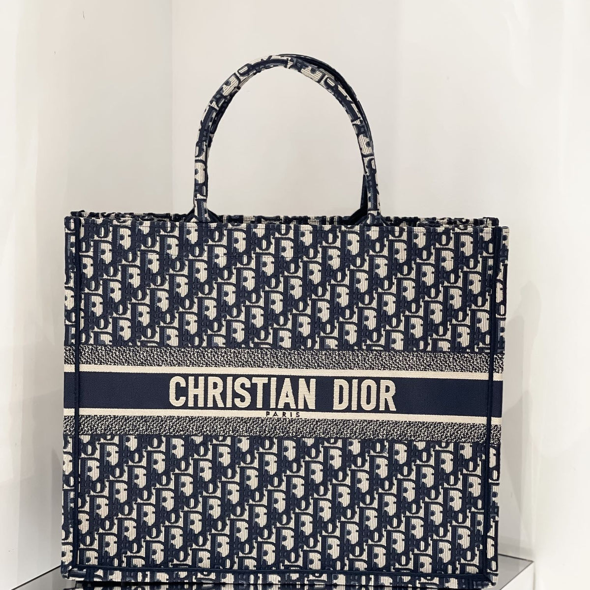 Dior Wallets? Dior Large Tote Bag Compact Luxury Card Wallet