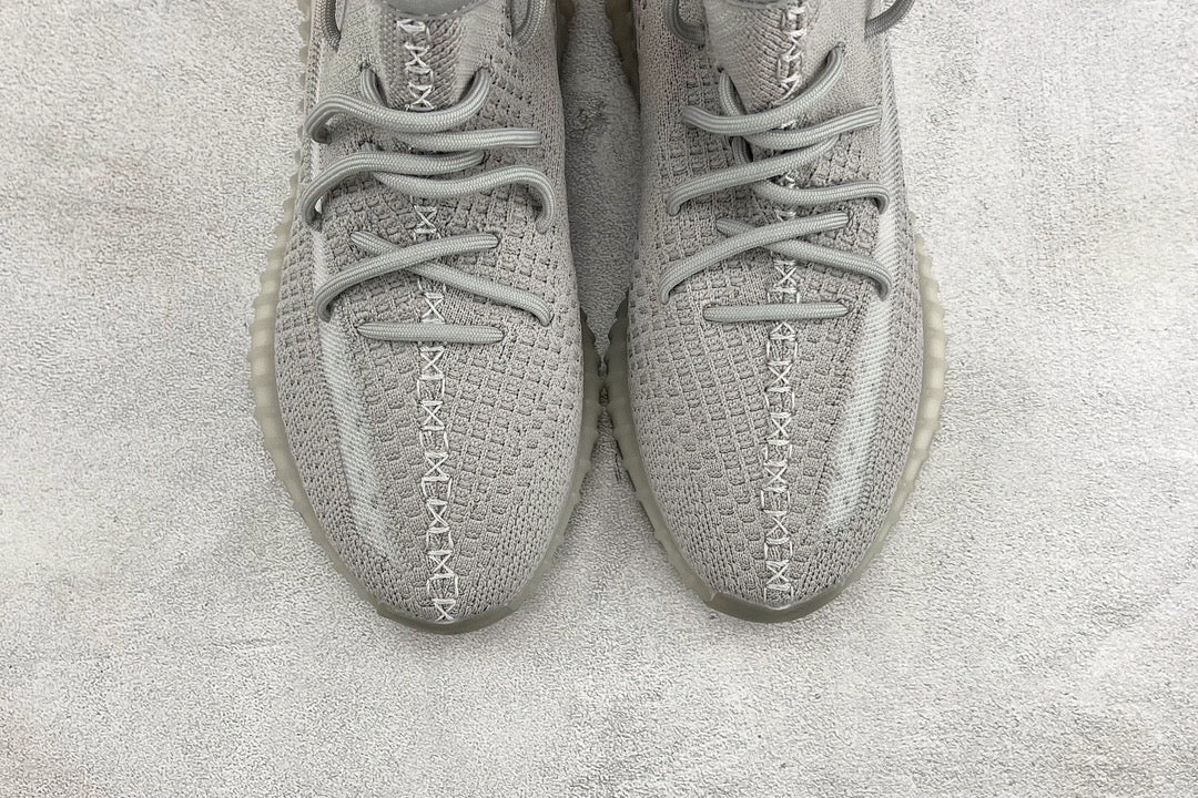 YEEZY Shoes? Yeezy Boost 350 V2 Comfortable Everyday Designer Shoes