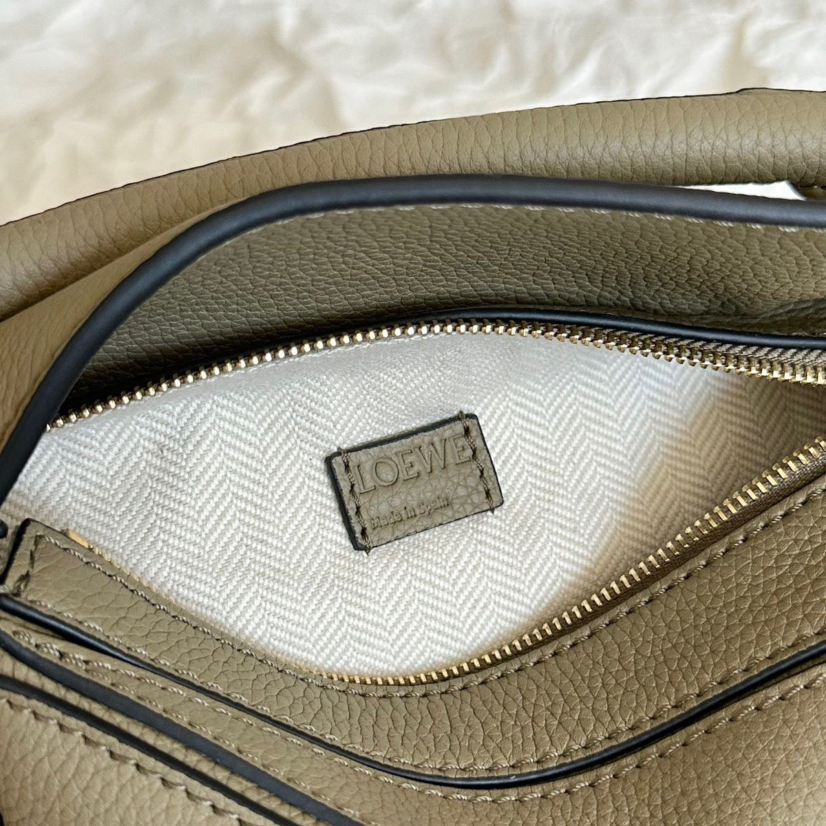 Wallets? Loew Mini Puzzle Edge Bag Elegant Everyday Leather Wallet