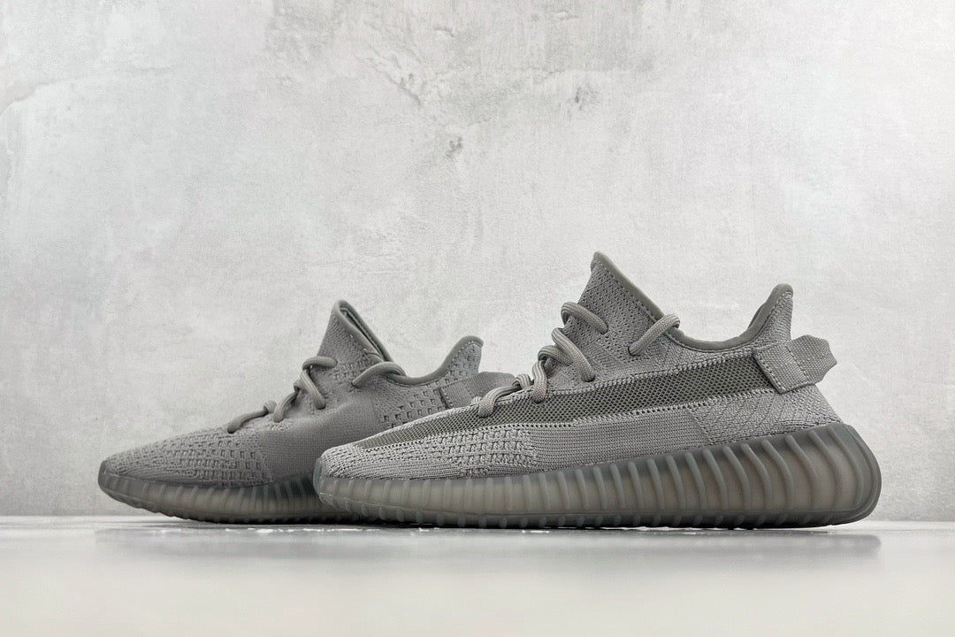 YEEZY Shoes? Yeezy Boost 350 V2 Luxury Lifestyle Designer Footwear