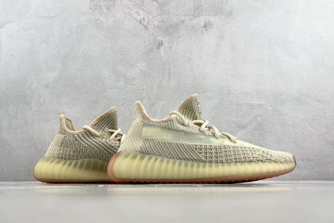 YEEZY Shoes? Yeezy Boost 350 V2 Luxury Lifestyle Designer Footwear