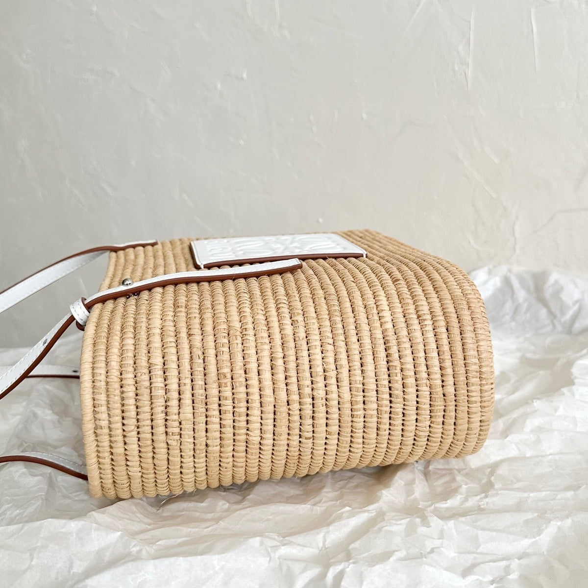 Wallets? Loew Small Square Basket Bag Elegant Everyday Leather Wallet