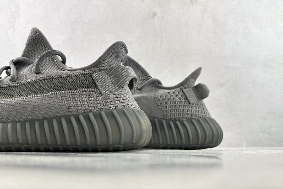 YEEZY Shoes? Yeezy Boost 350 V2 Luxury Lifestyle Designer Footwear