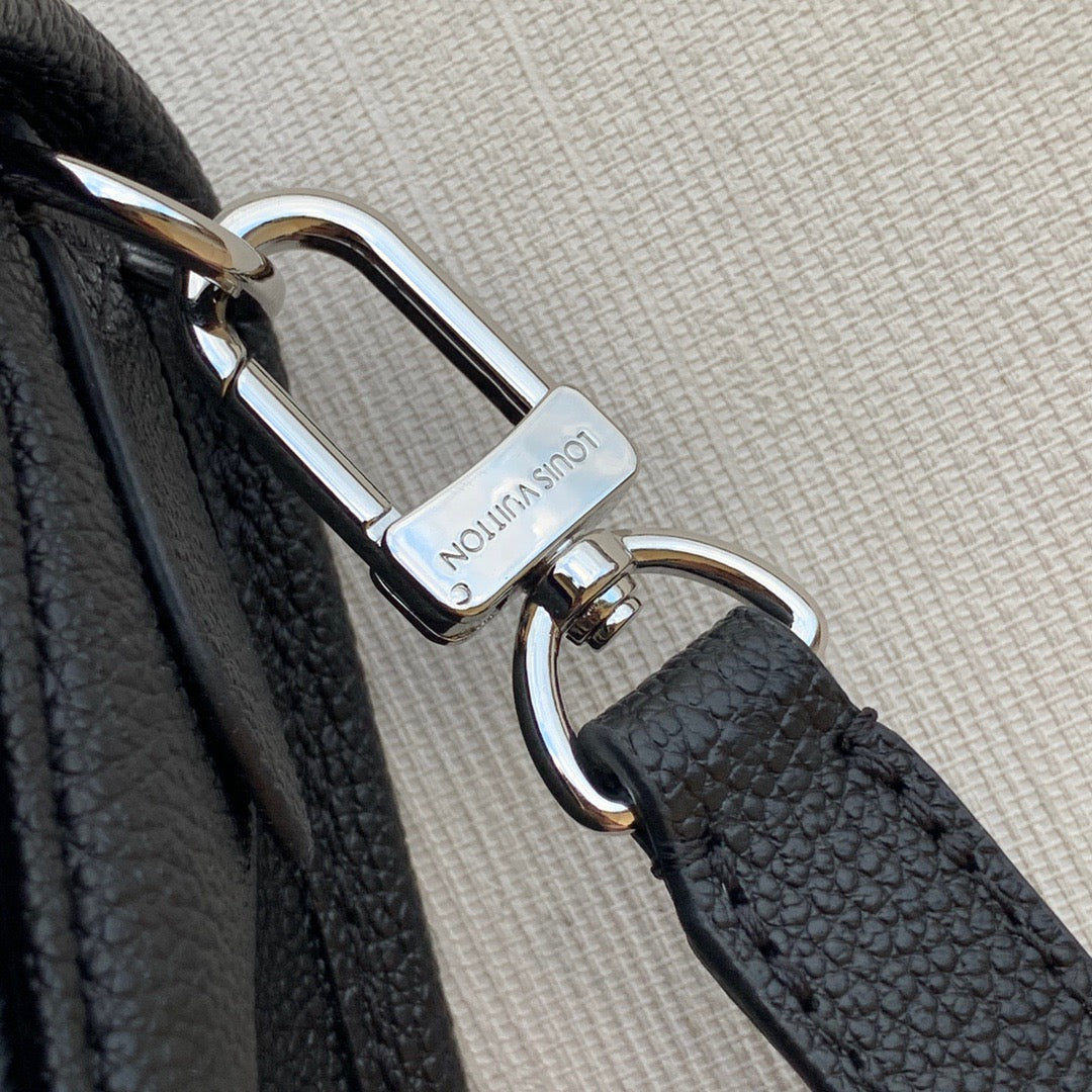 Louis Vuitton Wallets? Louis Vuitton Lou Buci Bag Elegant Everyday Leather Wallet