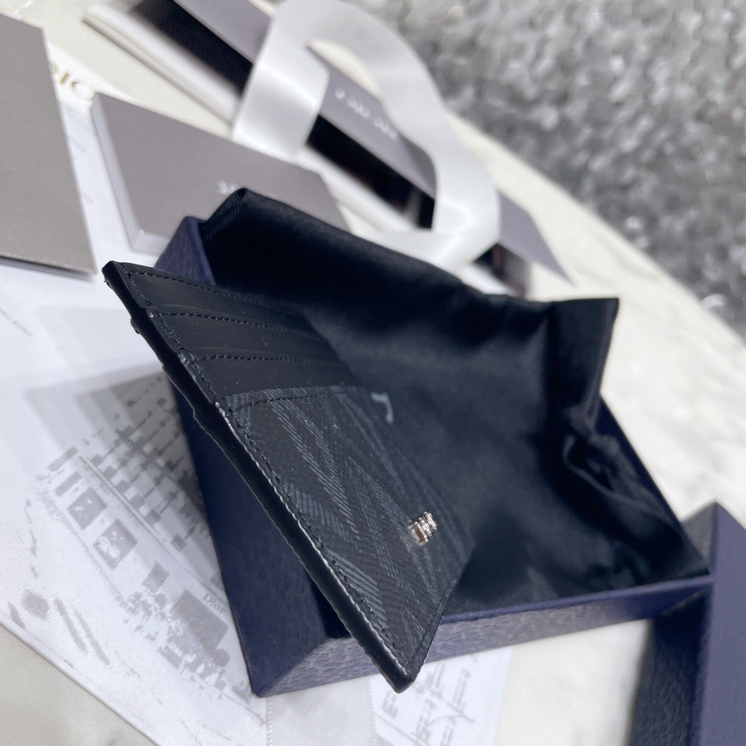 Dior Wallets? Dior Card Holder Elegant Everyday Leather Wallet