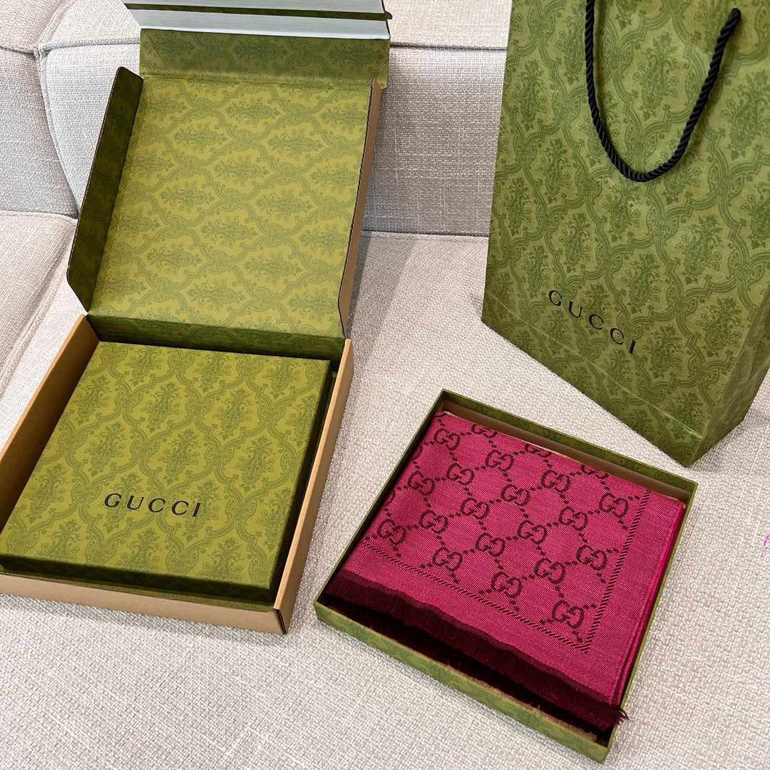 Gucci Accessories? Gucci Scarve Premium Everyday Designer Accessory