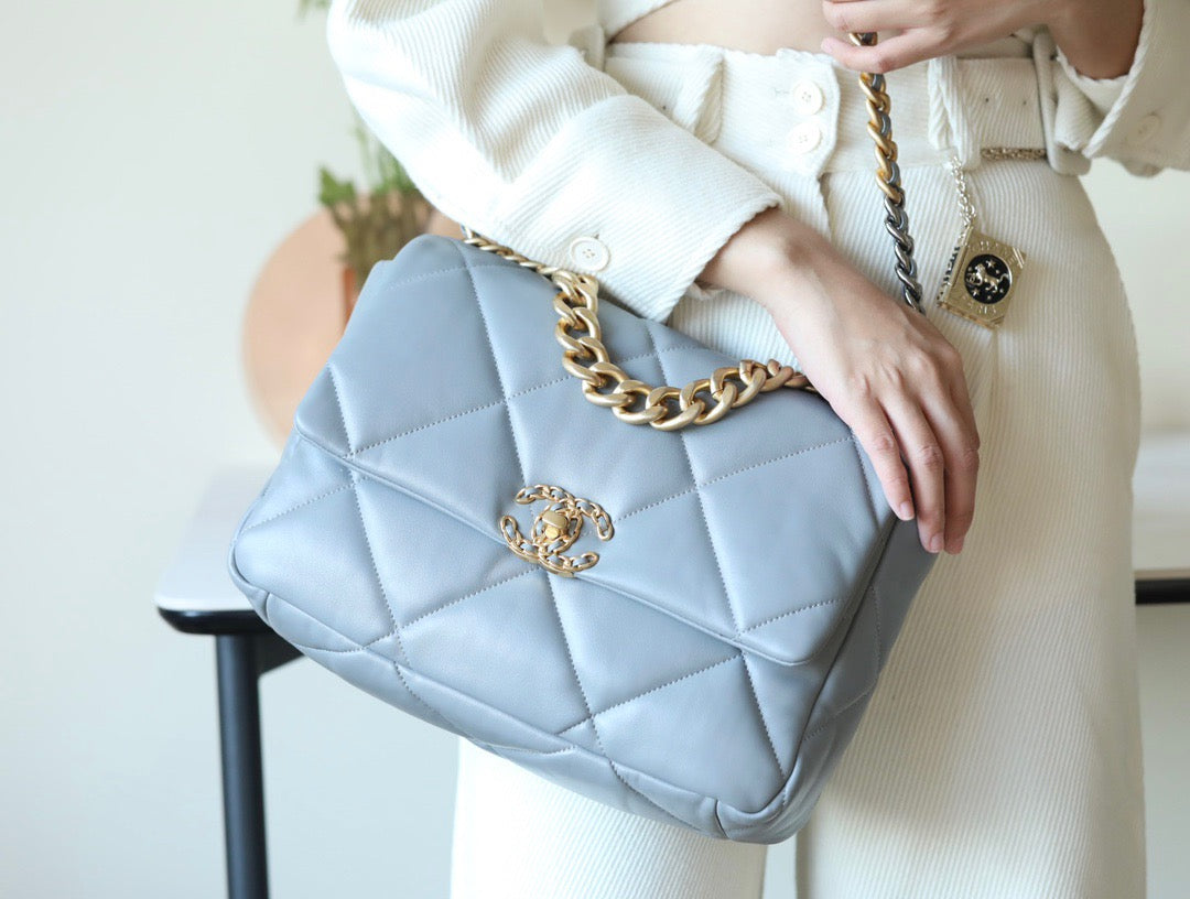 Chanel Wallets? Chanel 19 Bag Premium Leather Designer Wallet