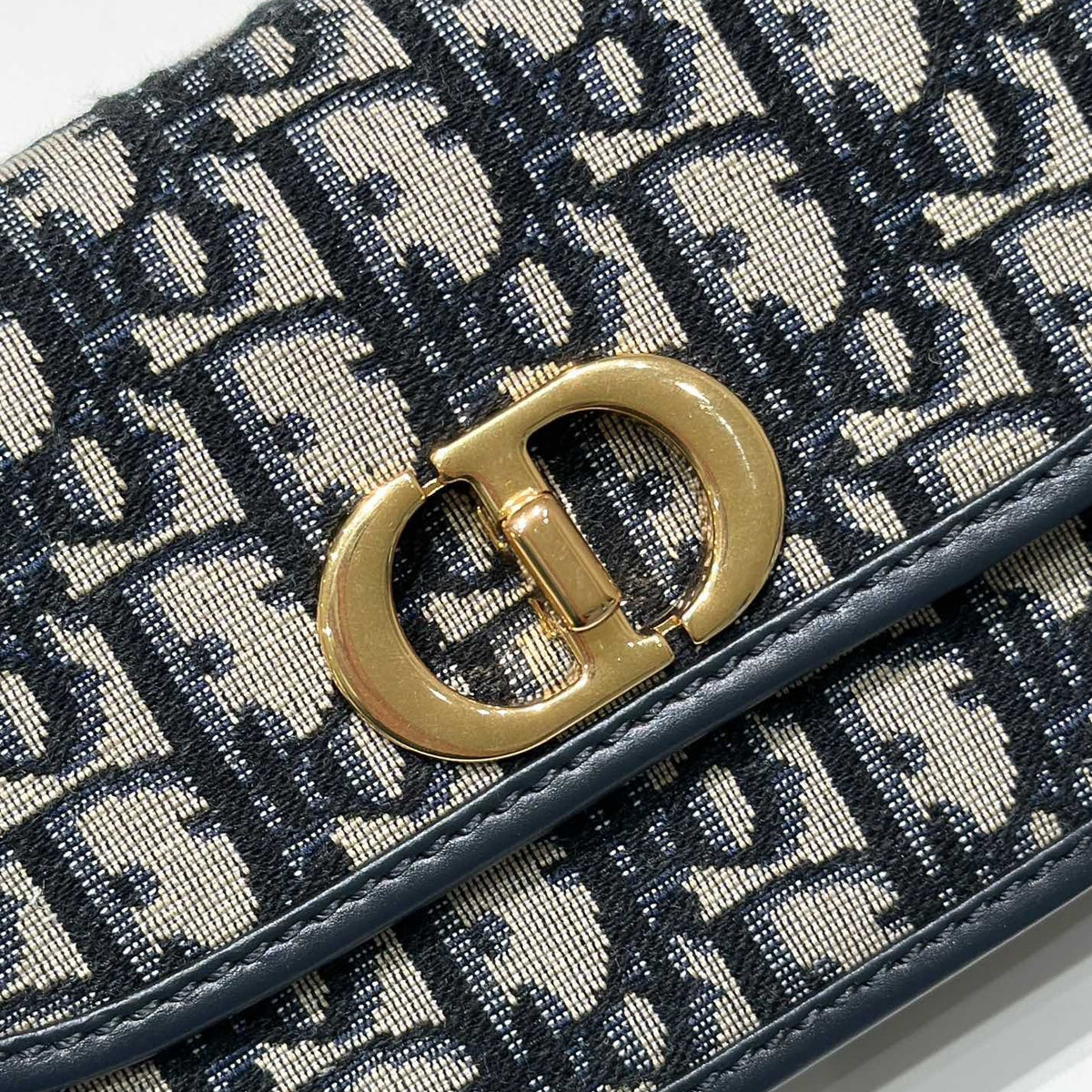 Dior Wallets? Dior Small 30 Montaigne Avenue Bag Premium Leather Designer Wallet