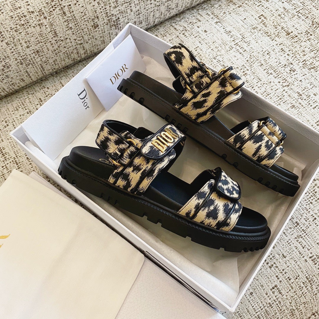 Dior Shoes? Dior Sandals Premium Designer Casual Shoes